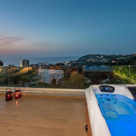 Apartmán Flyviewflatsgold Privatehottub With Seaview Ixia  Exteriér fotografie