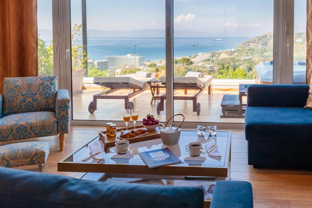 Apartmán Flyviewflatsgold Privatehottub With Seaview Ixia  Exteriér fotografie