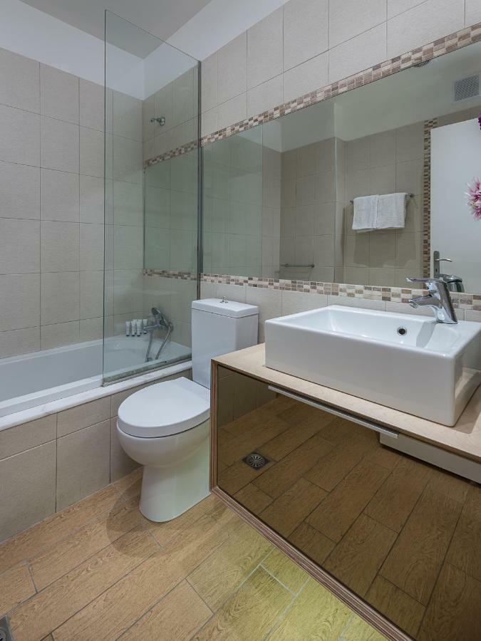 Apartmán Flyviewflatsgold Privatehottub With Seaview Ixia  Exteriér fotografie