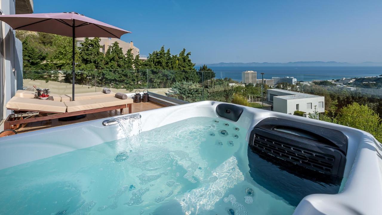 Apartmán Flyviewflatsgold Privatehottub With Seaview Ixia  Exteriér fotografie